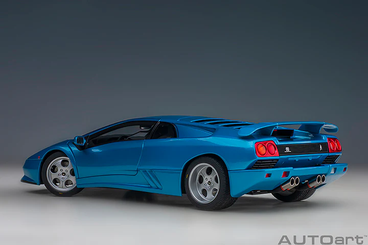AUTOart 1995 Lamborghini Diablo SE30 Blue Sirena Metallic Blue 1:18 - Image 2