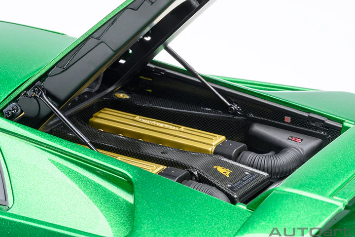 AUTOart 1995 Lamborghini Diablo SE30 Verde Medio Metallic Green 1:18 - Image 15