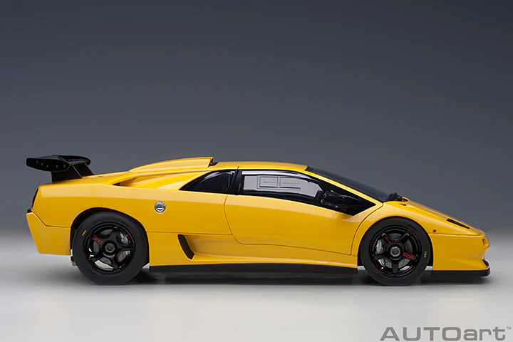 AUTOart Lamborghini Diablo SV-R Superfly Yellow 1:18 - Image 4