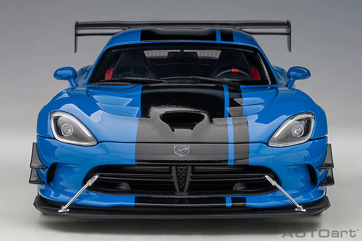 AUTOart 2017 Dodge Viper GTS-R Commemorative Edition ACR Competition Blue w/ Black Stripes 1:18 - Image 5