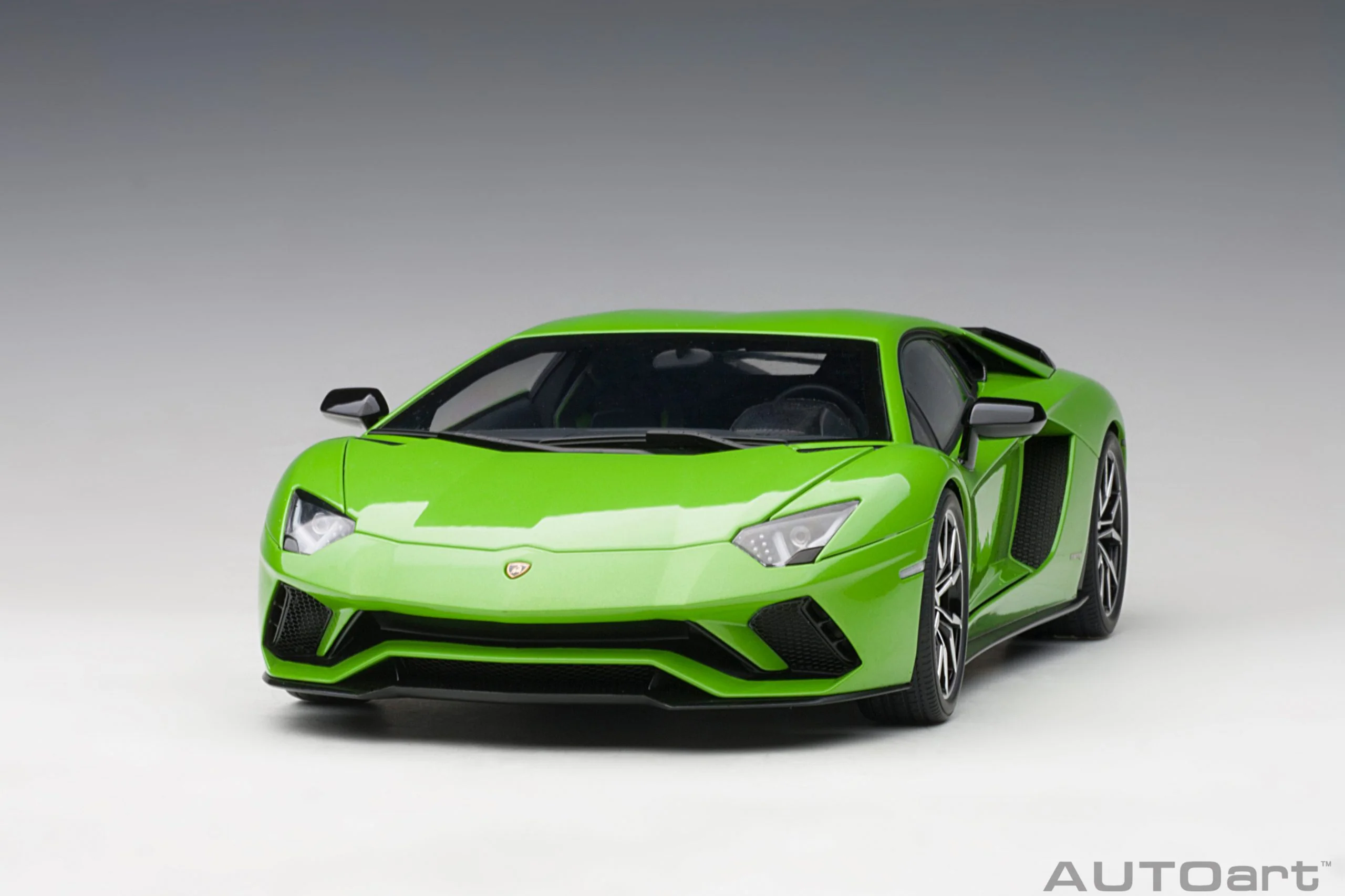 AUTOart 2017 Lamborghini Aventador S Verde Mantis (Pearl Green) 1:18 - Image 18