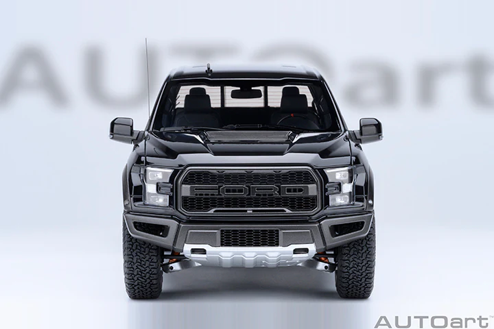 AUTOart 2019 Ford F-150 Raptor Supercrew Agate Black 1:18 - Image 5