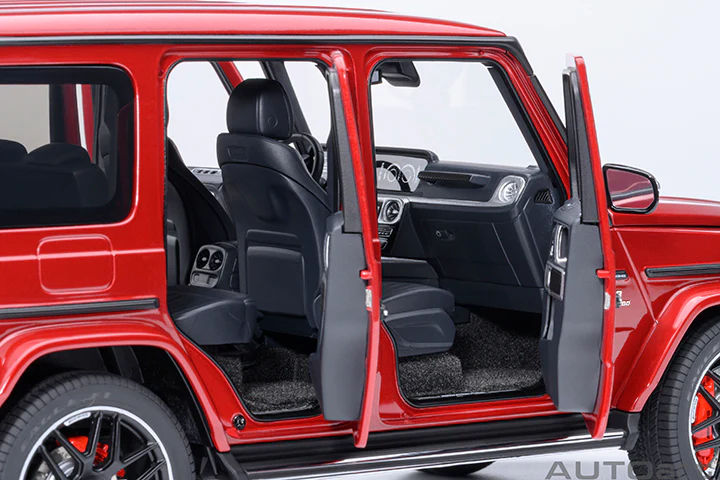 AUTOart 2019 Mercedes-Benz G63 AMG 4x4 G-Class Designo Cardinal Red Metallic 1:18 - Image 11