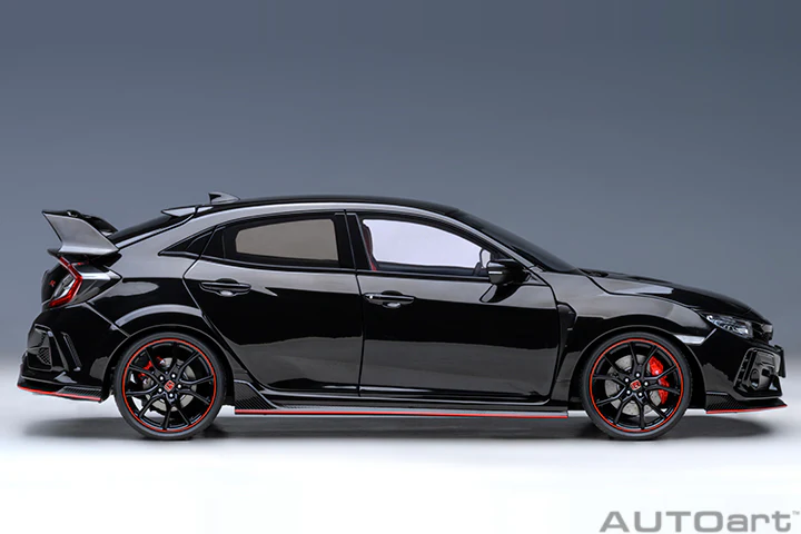 AUTOart 2021 Honda Civic Type R (FK8) Crystal Black Pearl 1:18 - Image 4