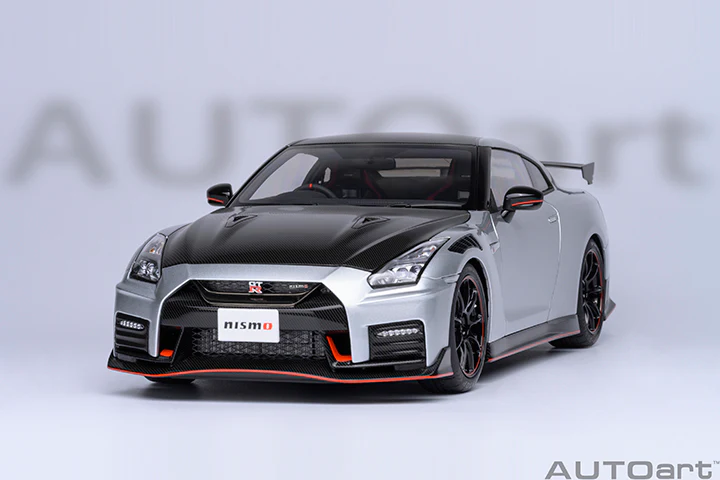 AUTOart 2022 Nissan Skyline GT-R (R35) Nismo Special Edition Ultimate Metal Silver 1:18 - Image 18