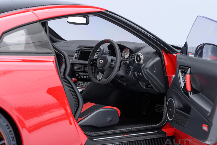 AUTOart 2022 Nissan Skyline GT-R (R35) Nismo Special Edition Vibrant Red 1:18 - Image 12