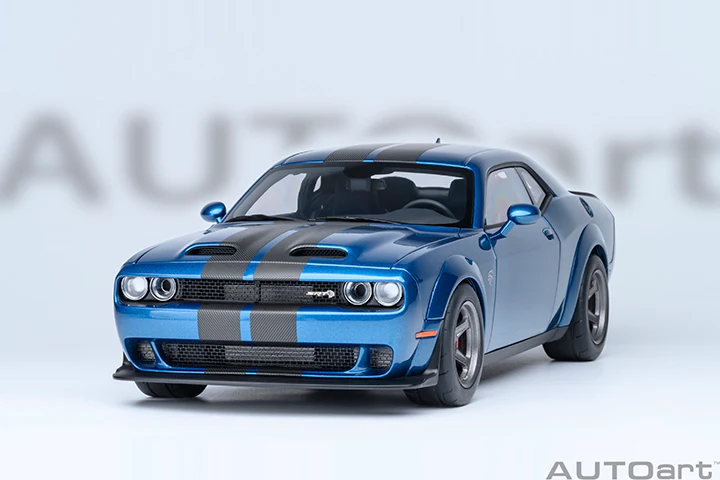 AUTOart 2023 Dodge Challenger SRT Super Stock Frostbite Blue 1:18 - Image 20