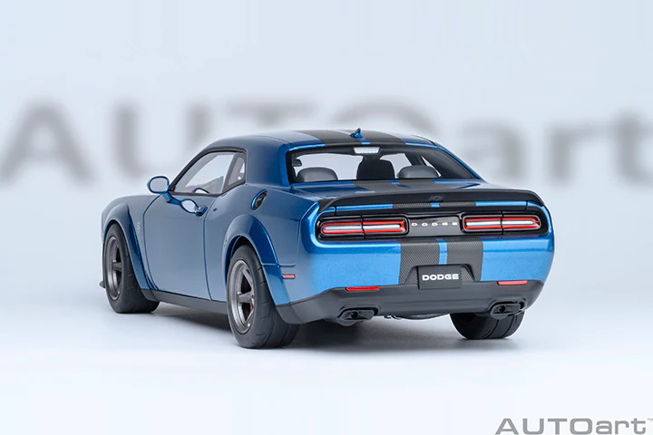 AUTOart 2023 Dodge Challenger SRT Super Stock Frostbite Blue 1:18 - Image 21