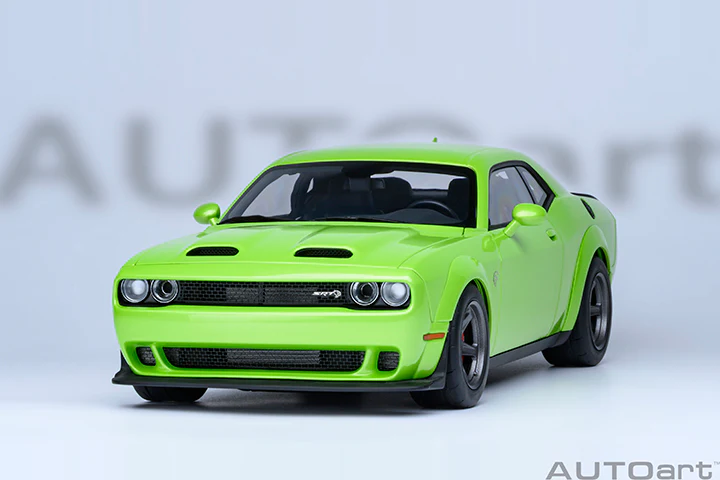 AUTOart 2023 Dodge Challenger SRT Super Stock Sublime Green 1:18 - Image 19