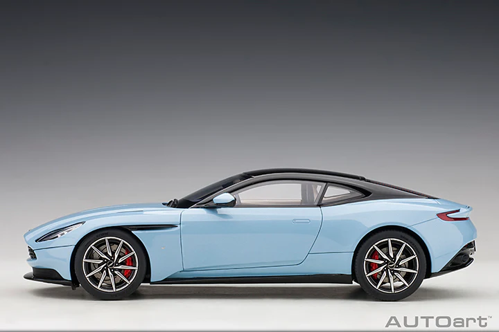 AUTOart Aston Martin DB11 Q Frosted Glass Blue 1:18 - Image 3