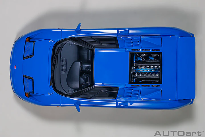 AUTOart Bugatti EB110 SS French Racing Blue 1:18 - Image 7