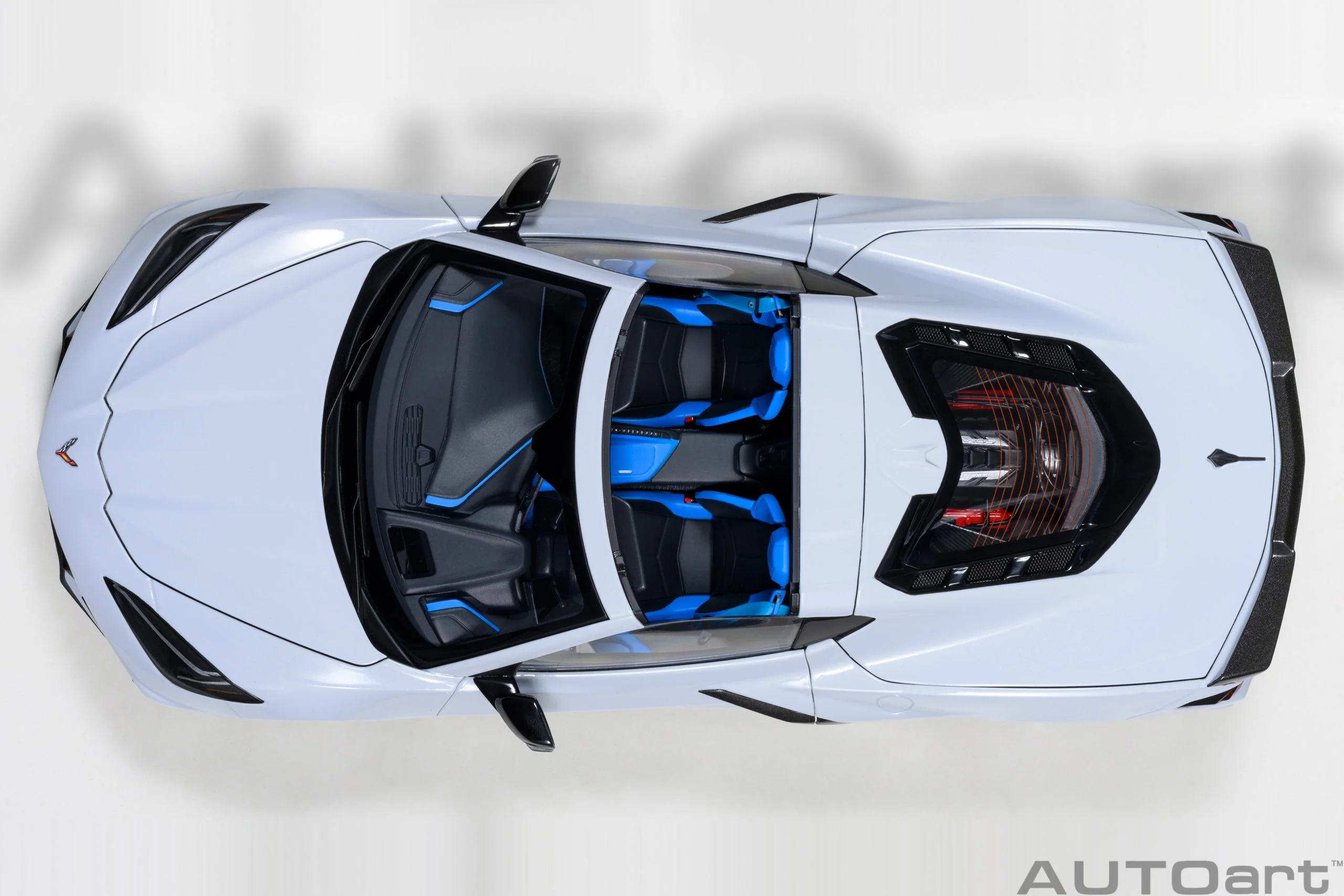 AUTOart 2020 Chevy Corvette C8 Z51 Ceramic Matrix Grey Metallic 1:18 - Image 9