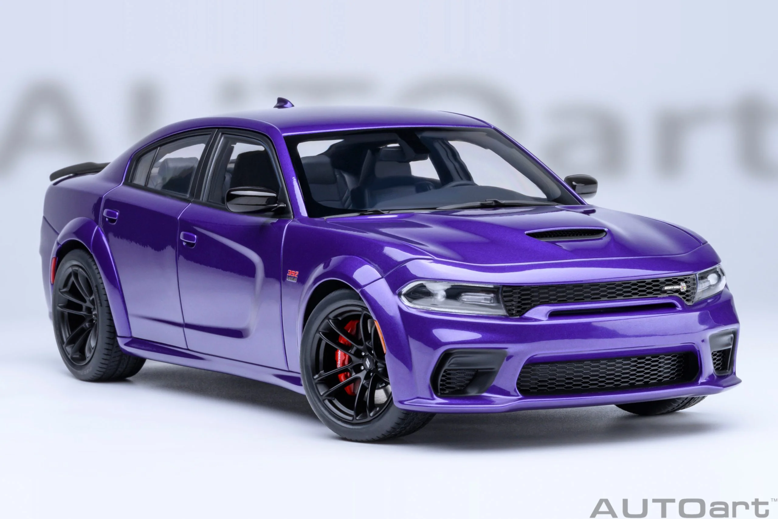 AUTOart Dodge Charger R/T Scat Pack Widebody Plum Crazy Purple 1:18 - Image 17