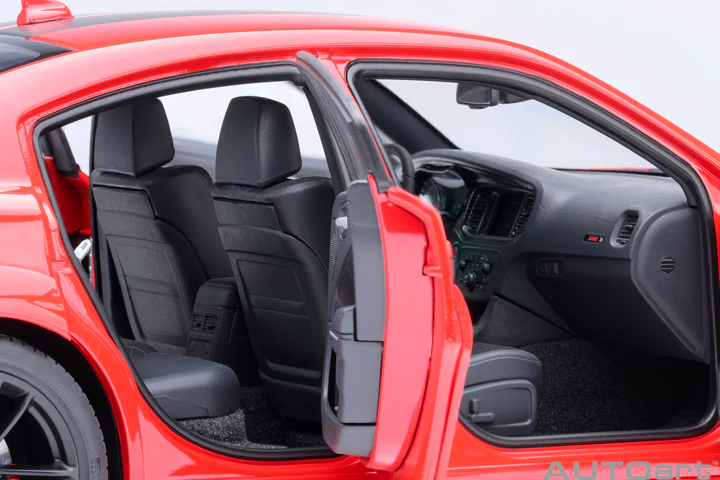AUTOart Dodge Charger R/T Scat Pack Widebody Torred (Red) 1:18 - Image 10