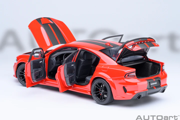 AUTOart Dodge Charger R/T Scat Pack Widebody Torred (Red) 1:18 - Image 16