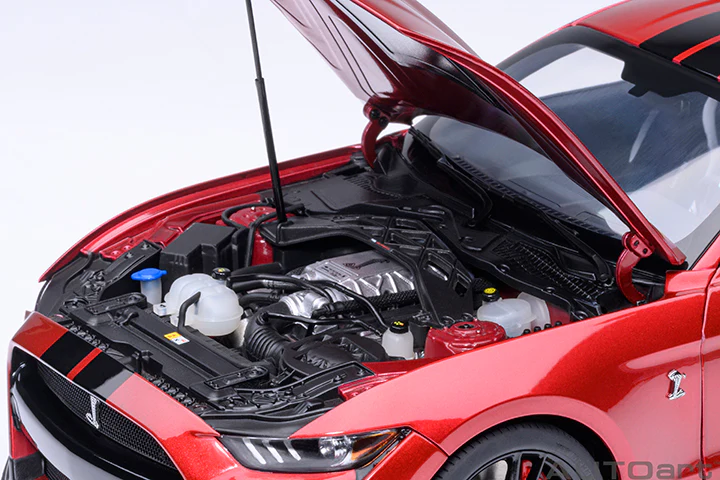 AUTOart Ford Shelby Mustang GT500 Rapid Red 1:18 - Image 11