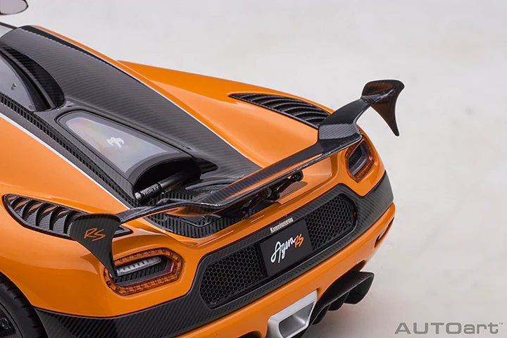 AUTOart Koenigsegg Agera RS Spyder Cone Orange & Carbon Black 1:18 - Image 13