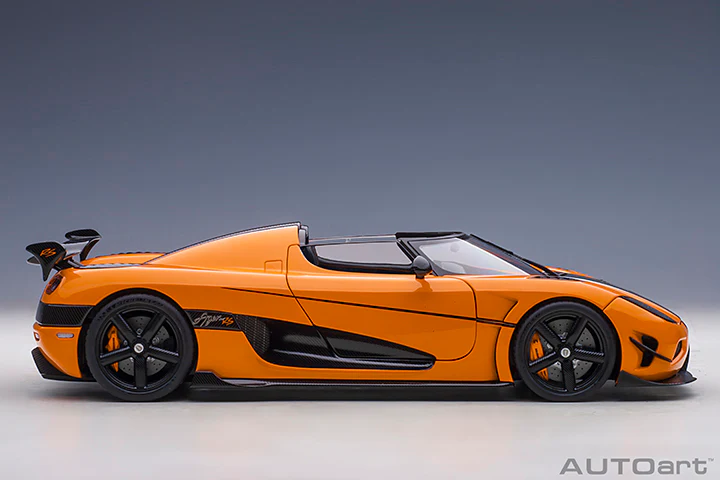 AUTOart Koenigsegg Agera RS Spyder Cone Orange & Carbon Black 1:18 - Image 5