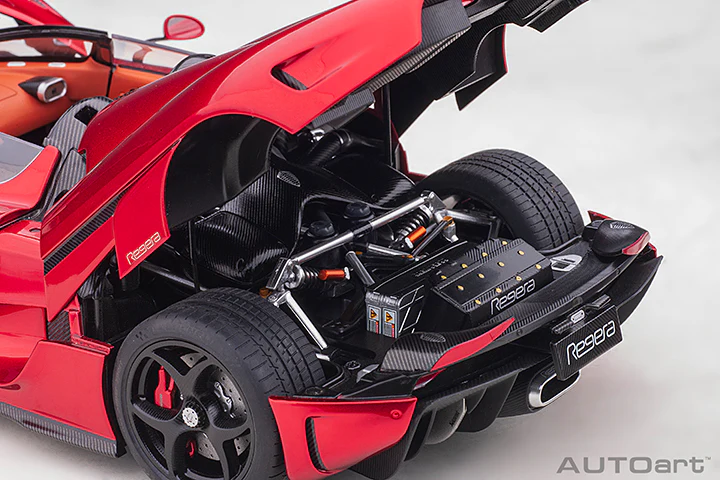 AUTOart Koenigsegg Regera Candy Red 1:18 - Image 13