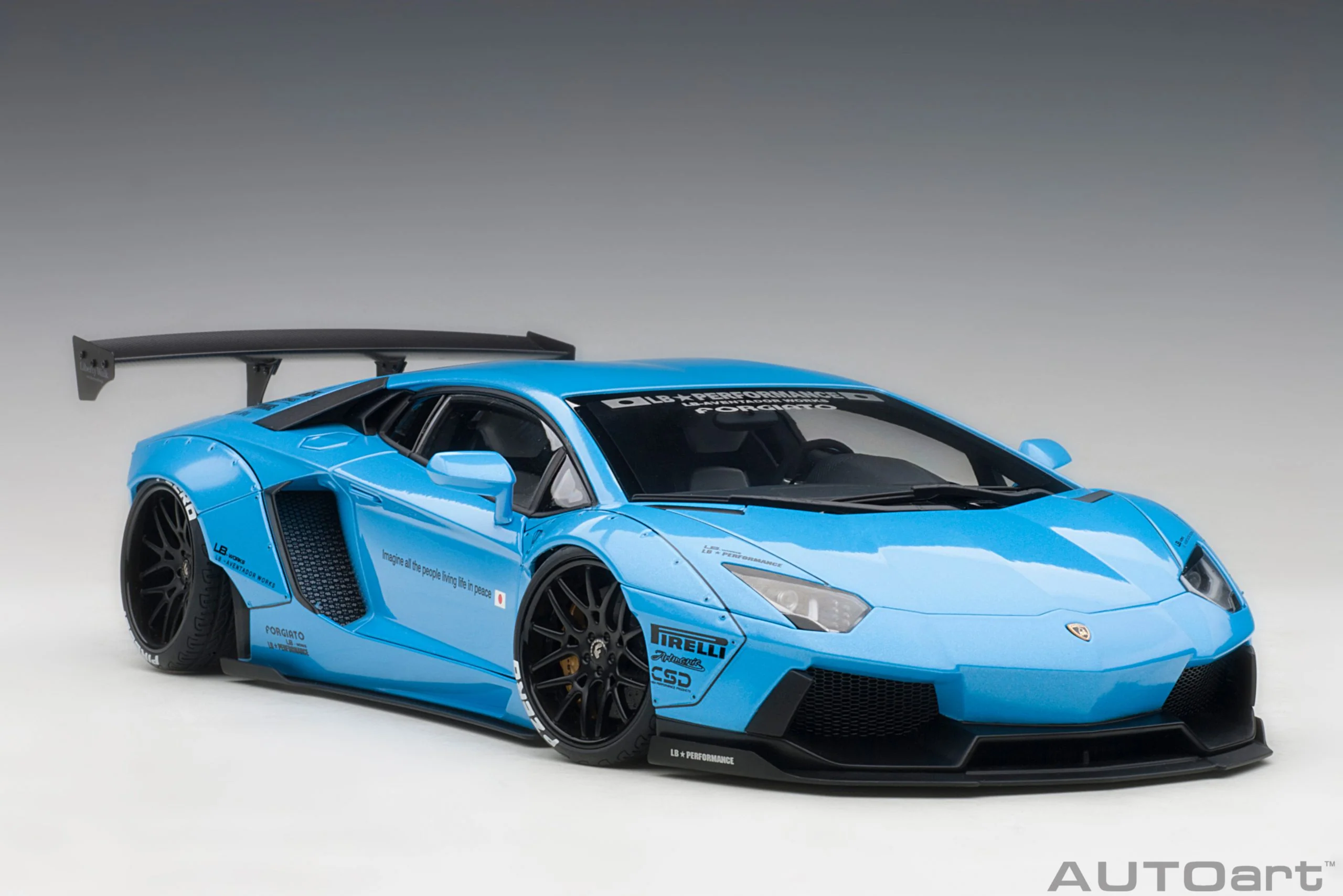 AUTOart Lamborghini Aventador LB Works Metallic Sky Blue 1:18 - Image 12