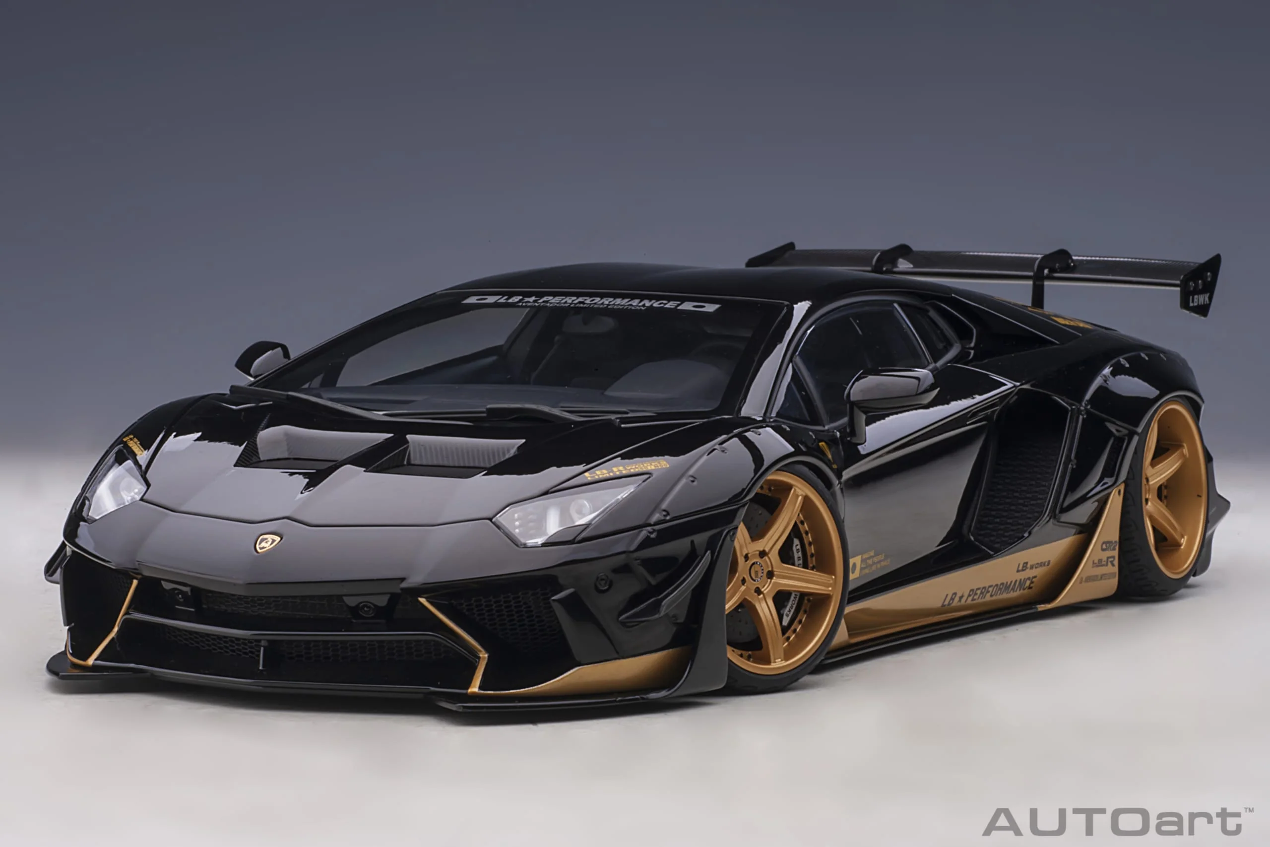 AUTOart Lamborghini Aventador Liberty Walk LB-Works, Limited Edition, Black w/ Gold 1:18 - Image 16