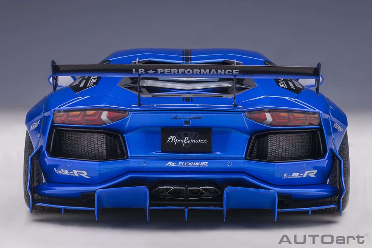 AUTOart Lamborghini Aventador Liberty Walk Limited Edition Hyper Blue 1:18 - Image 11