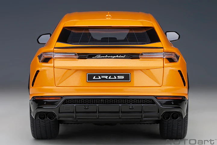 AUTOart Lamborghini Urus Arancio Borealis (Pearl Orange) 1:18 - Image 6