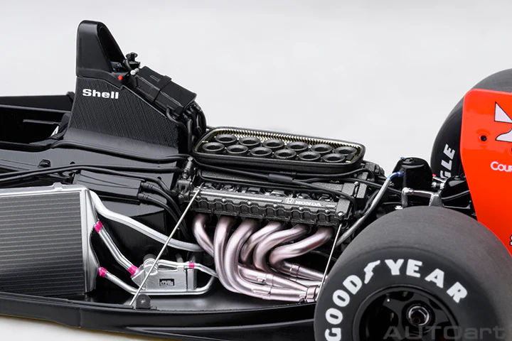 AUTOart Mclaren Honda MP4/6 No 1 Japanese GP 1991 Senna 1:18 - Image 13