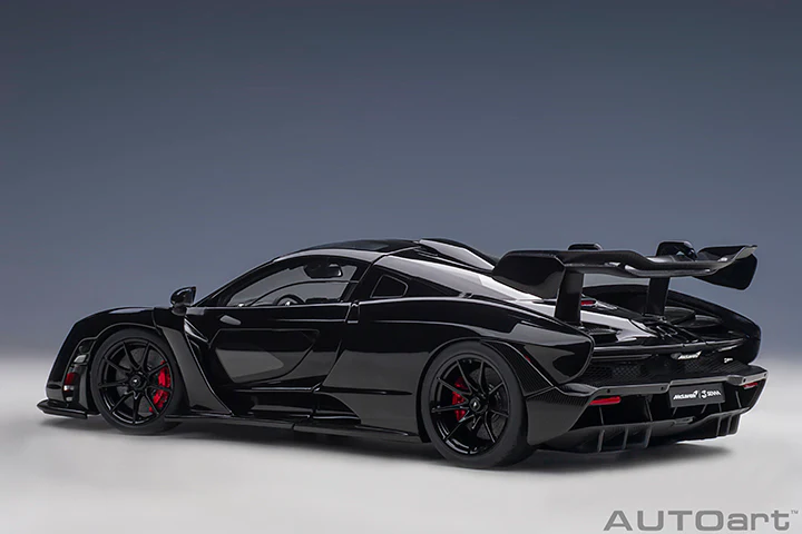 AUTOart Mclaren Senna Stealth Cosmos Black 1:18 - Image 2