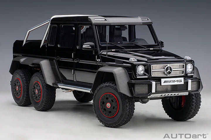 AUTOart Mercedes-Benz G63 AMG 6x6 G-Class Gloss Black 1:18 - Image 13