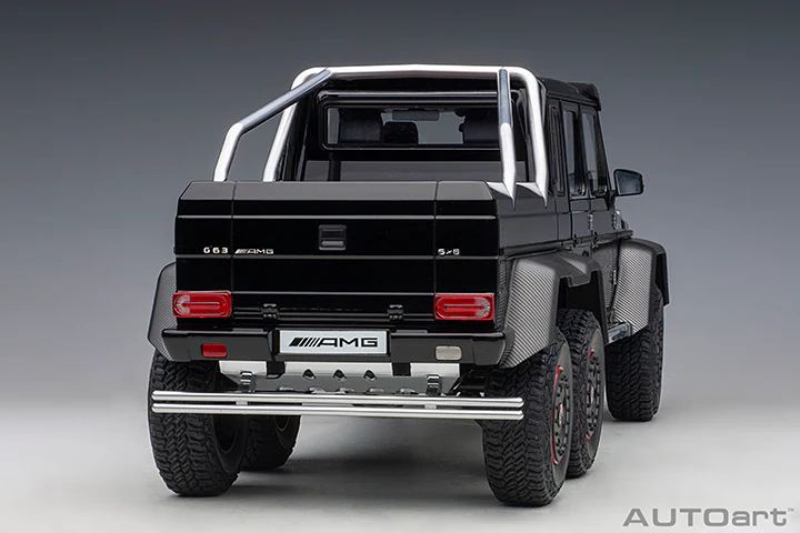 AUTOart Mercedes-Benz G63 AMG 6x6 G-Class Gloss Black 1:18 - Image 16