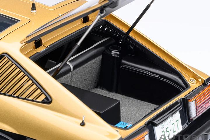 AUTOart 1979 Nissan Fairlady Z (S130) Seibu-Keisatsu Super Z Gold & Black 1:18 - Image 13