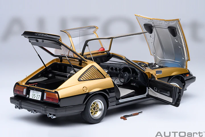 AUTOart 1979 Nissan Fairlady Z (S130) Seibu-Keisatsu Super Z Gold & Black 1:18 - Image 16