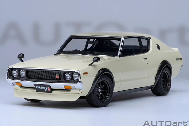AUTOart Nissan Skyline 2000 GT-R (KPGC110) Z-Tune White 1:18 - Image 17