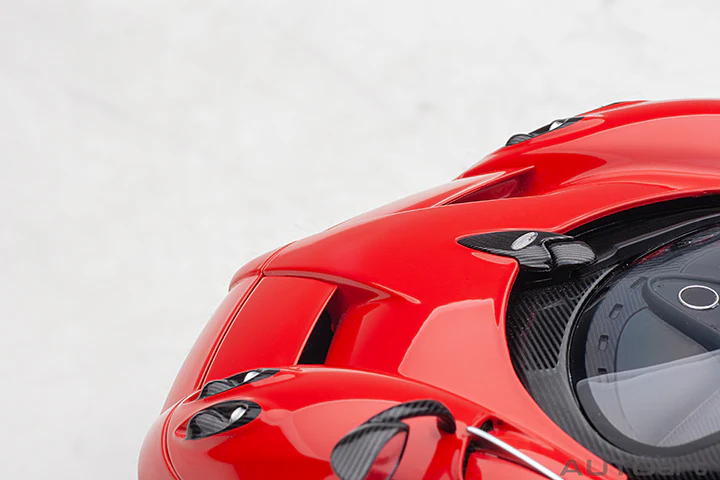 AUTOart Pagani Huayra Roadster Rosso Monza Red Carbon 1:18 - Image 13