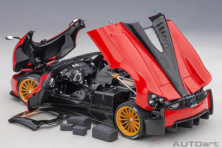 AUTOart Pagani Huayra Roadster Rosso Monza Red Carbon 1:18 - Image 22