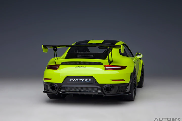 AUTOart Porsche 911 991.2 GT2 RS w/ Weissach Pkg Acid Green 1:18 - Image 19