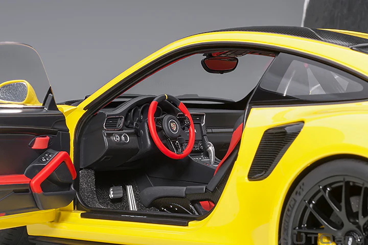 AUTOart Porsche 911 991.2 GT2 RS w/ Weissach Pkg Racing Yellow 1:18 - Image 9