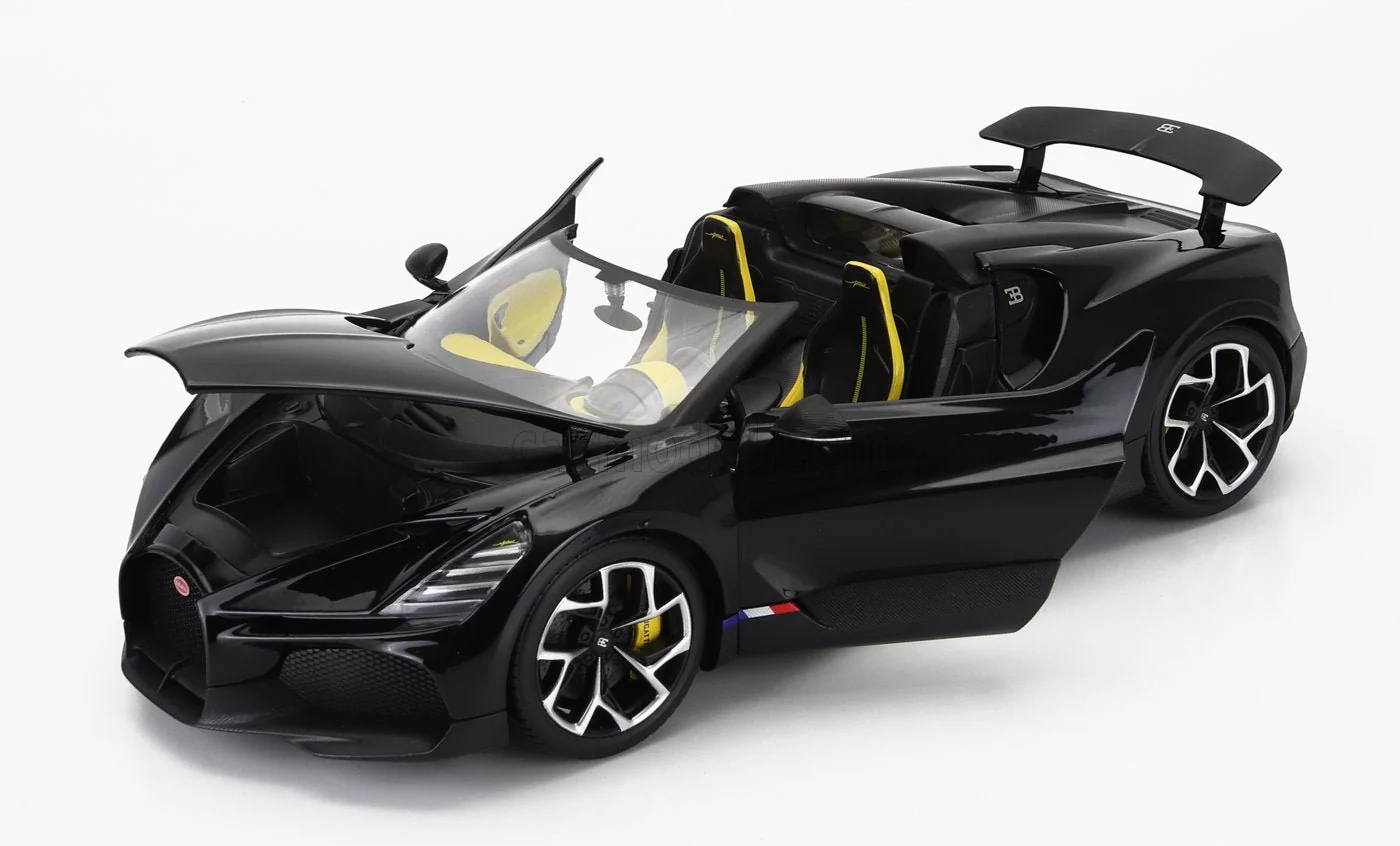 Bburago 2023 Bugatti W16 Mistral Black 1:18 - Image 6