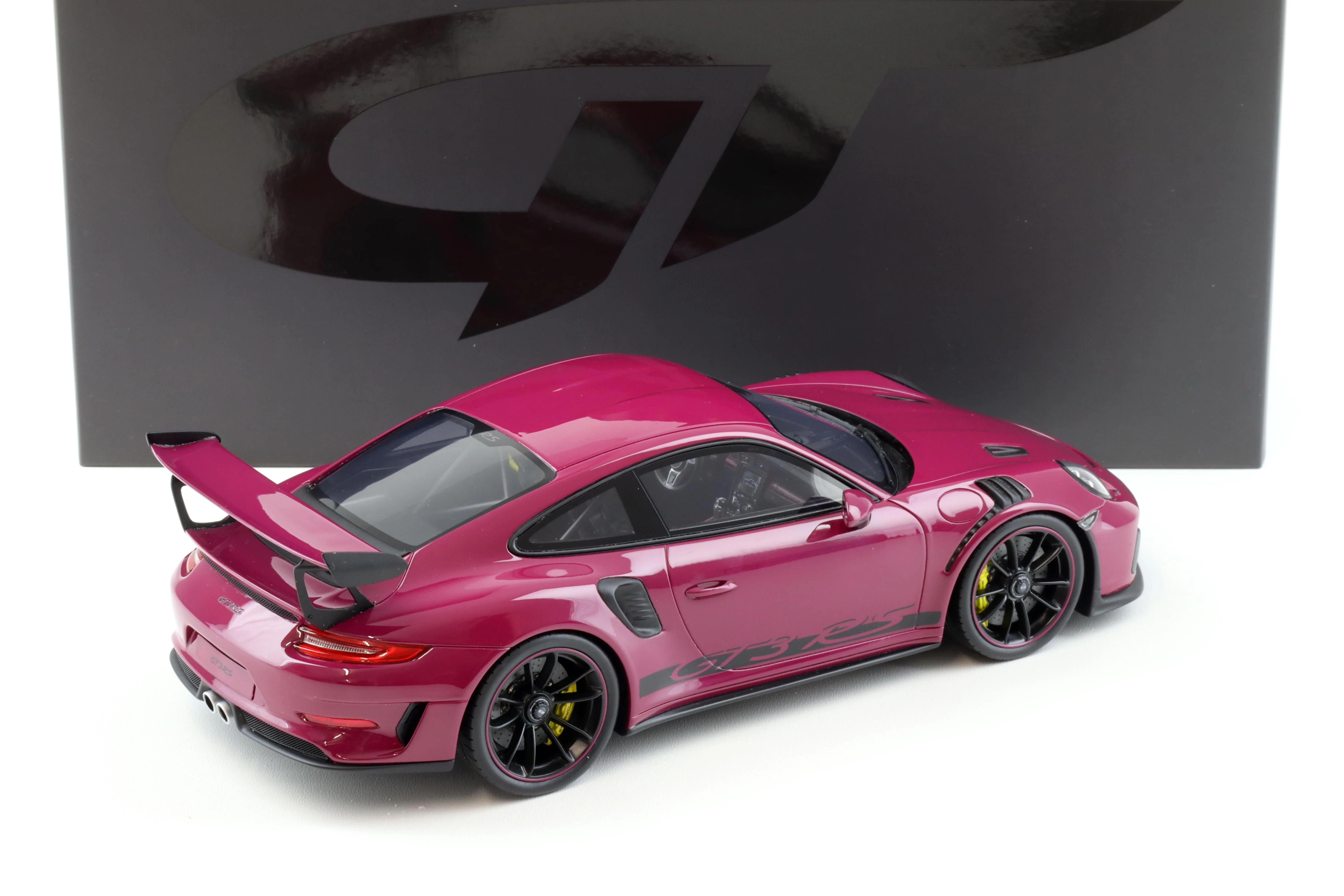GT Spirit 2019 Porsche 911 991.2 GT3 RS Ruby Star Neo 1:18 Resin - Image 3