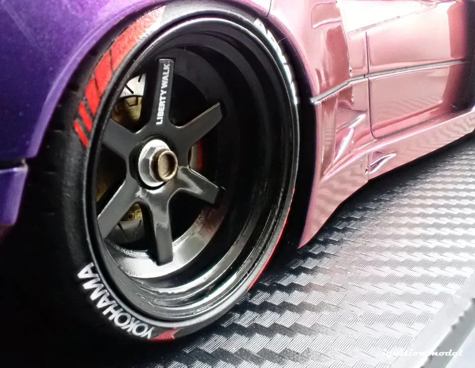 Ignition-Model Ferrari F40 LBWK LB-Works 40 Japan Midnight Purple Metallic 1:18 - Image 9