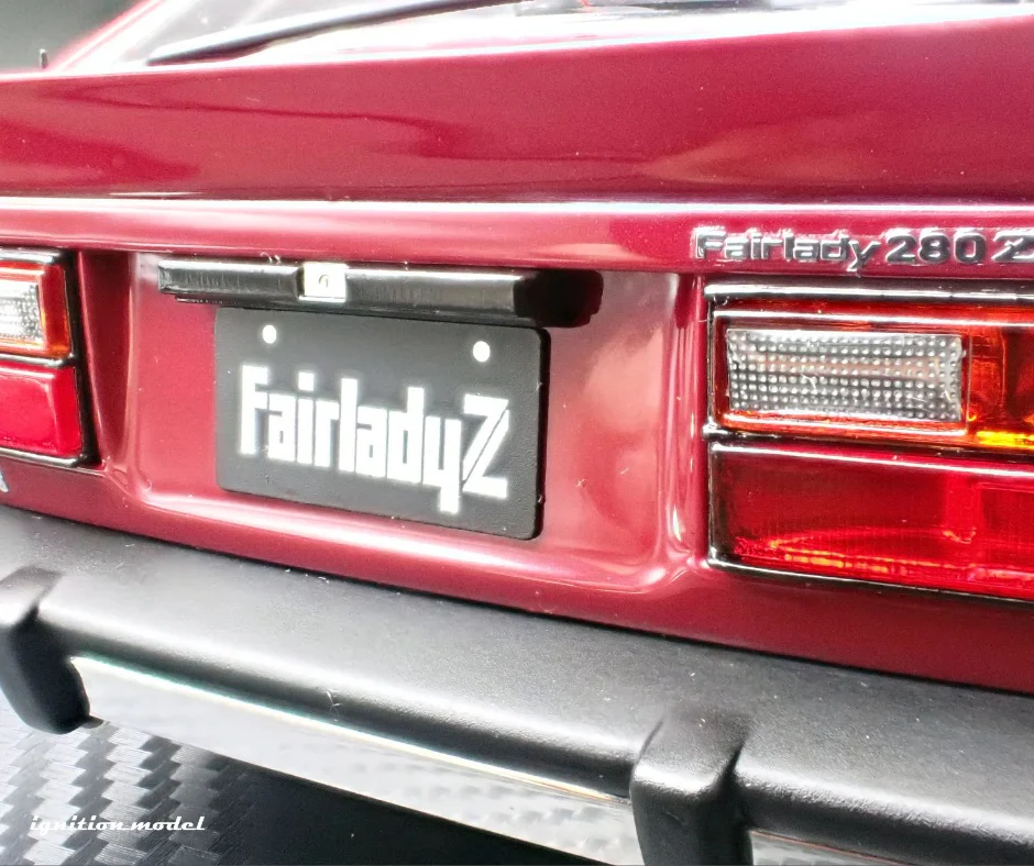 Ignition-Model Nissan Fairlady 280 Z S130 RHD Dark Red 1:18 - Image 15