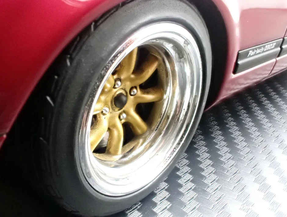 Ignition-Model Nissan Fairlady 280 Z S130 RHD Dark Red 1:18 - Image 19