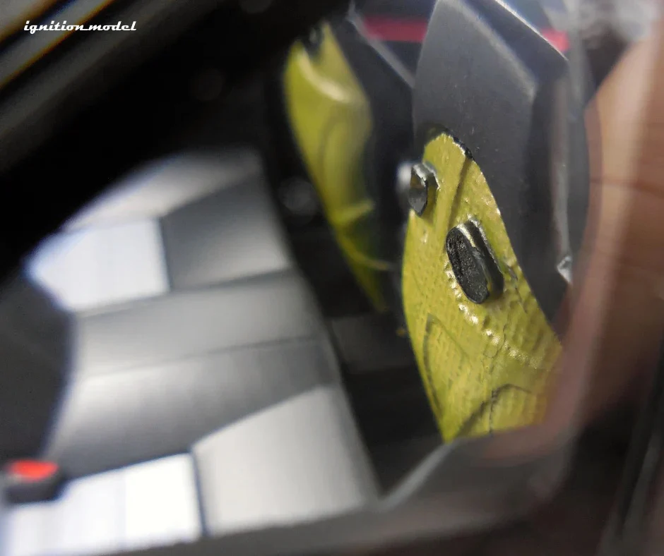 Ignition-Model Nissan Nismo GT-R R34 (BNR34) Z-tune PROTOTYPE RHD Silver 1:18 - Image 19