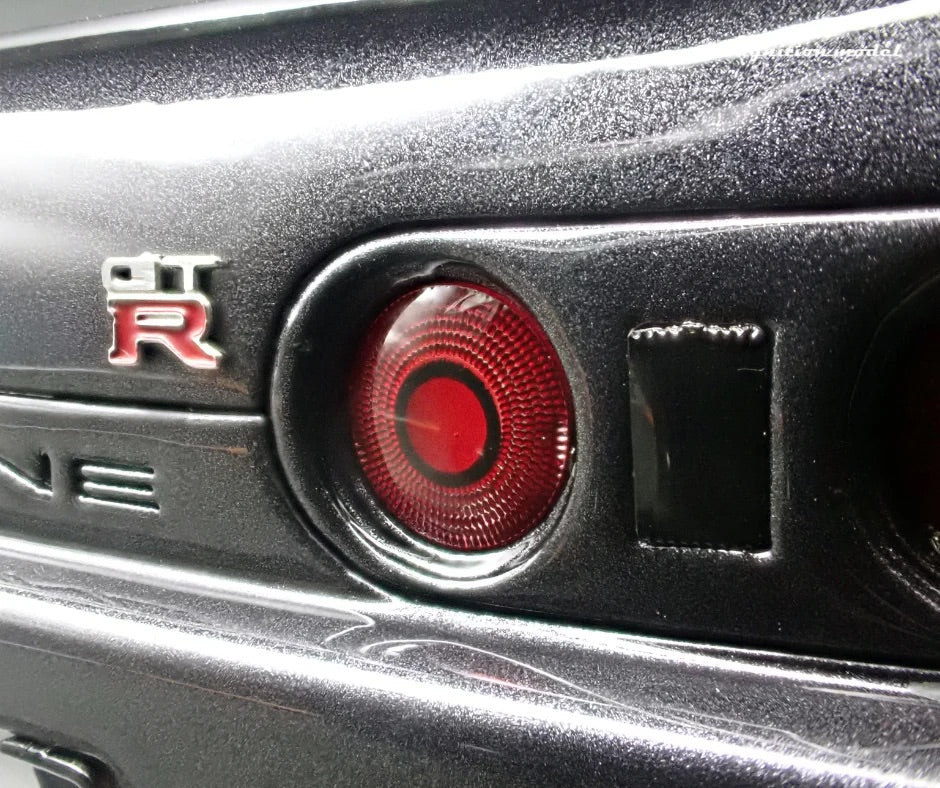 Ignition-Model Nissan Skyline GT-R R32 (BN32) V-Spec II Initial D Gun Grey Metallic 1:18 - Image 31