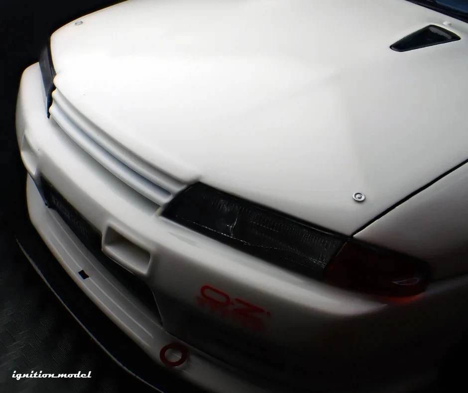 Ignition-Model Nissan Skyline GT-R R32 (VR32) Top Secret RHD White 1:18 - Image 31