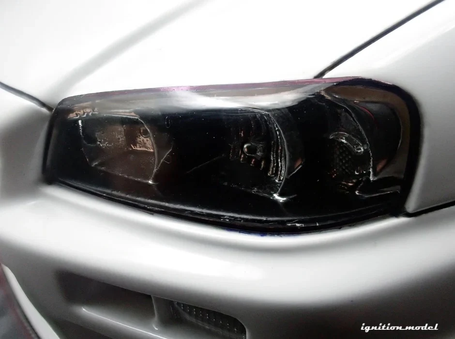 Ignition-Model Nissan Skyline GT-R R34 (BNR34) Top Secret 34GT-R RHD White 1:18 - Image 27