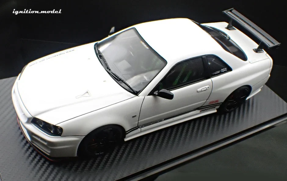 Ignition-Model Nissan Skyline GT-R R34 (BNR34) Top Secret 34GT-R RHD White 1:18 - Image 5
