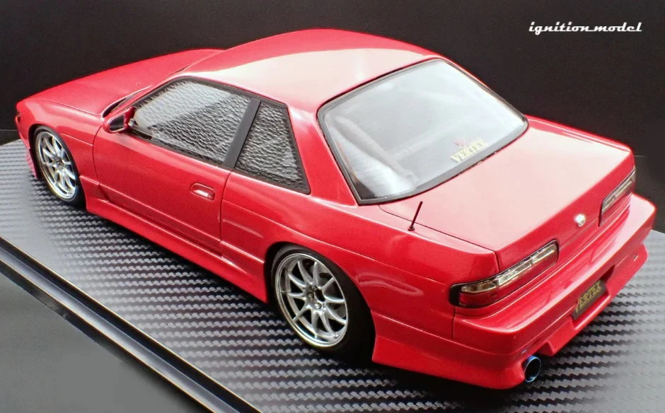 Ignition-Model Nissan Vertex S13 Silvia Red 1:18 - Image 4