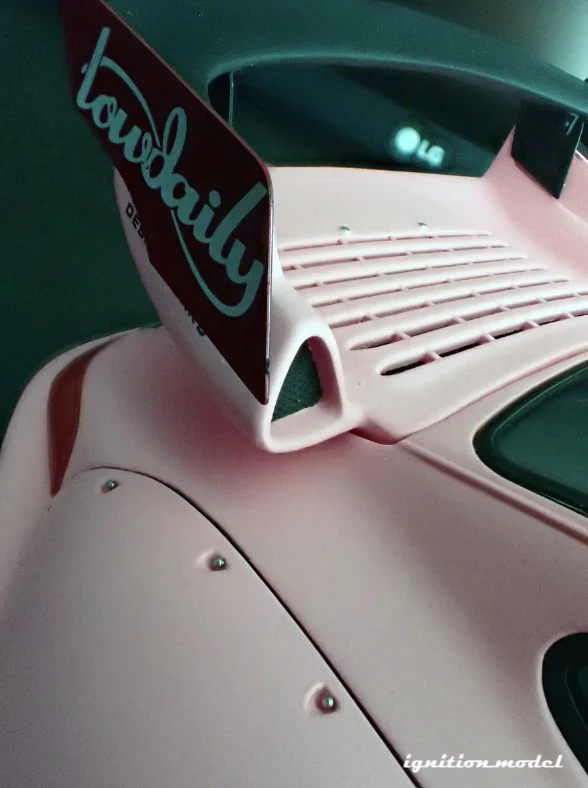 Ignition Model Porsche 993 RWB "Hooters" Matte Pink 1:18 - Image 15
